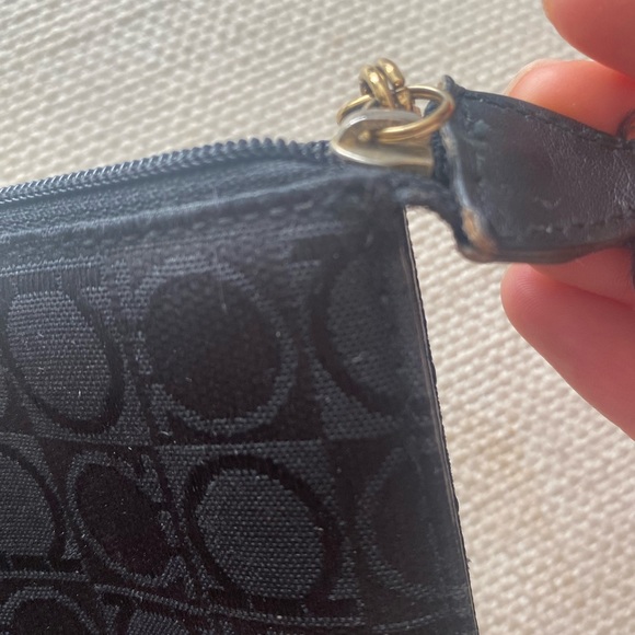 Salvatore Ferragamo Vintage Monogram Bag - Picture 6 of 8